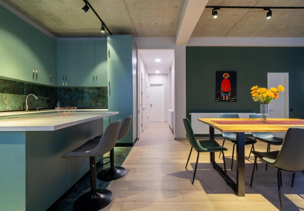 Niabi 3 beadrooms apartments