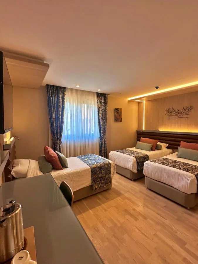 Hotel Sapphire