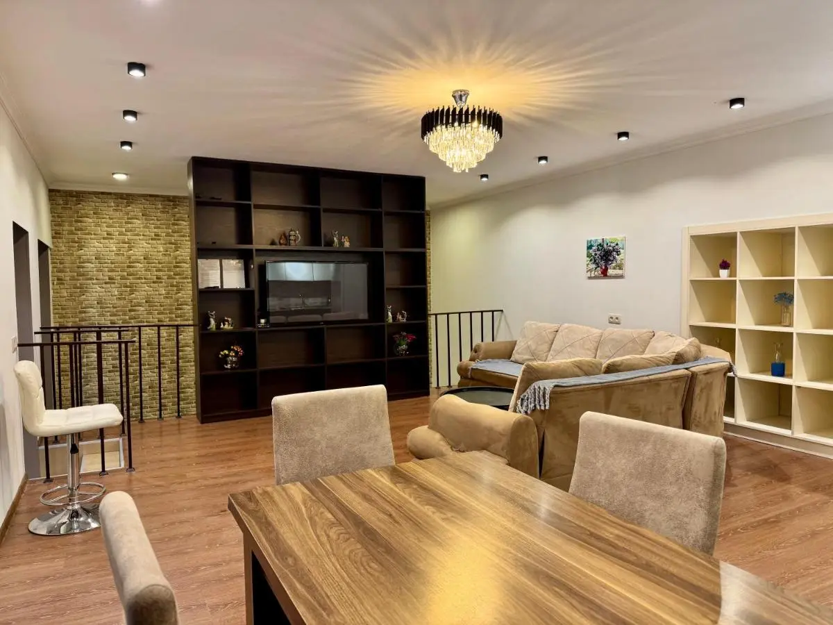 Boutique Old Town Apartment