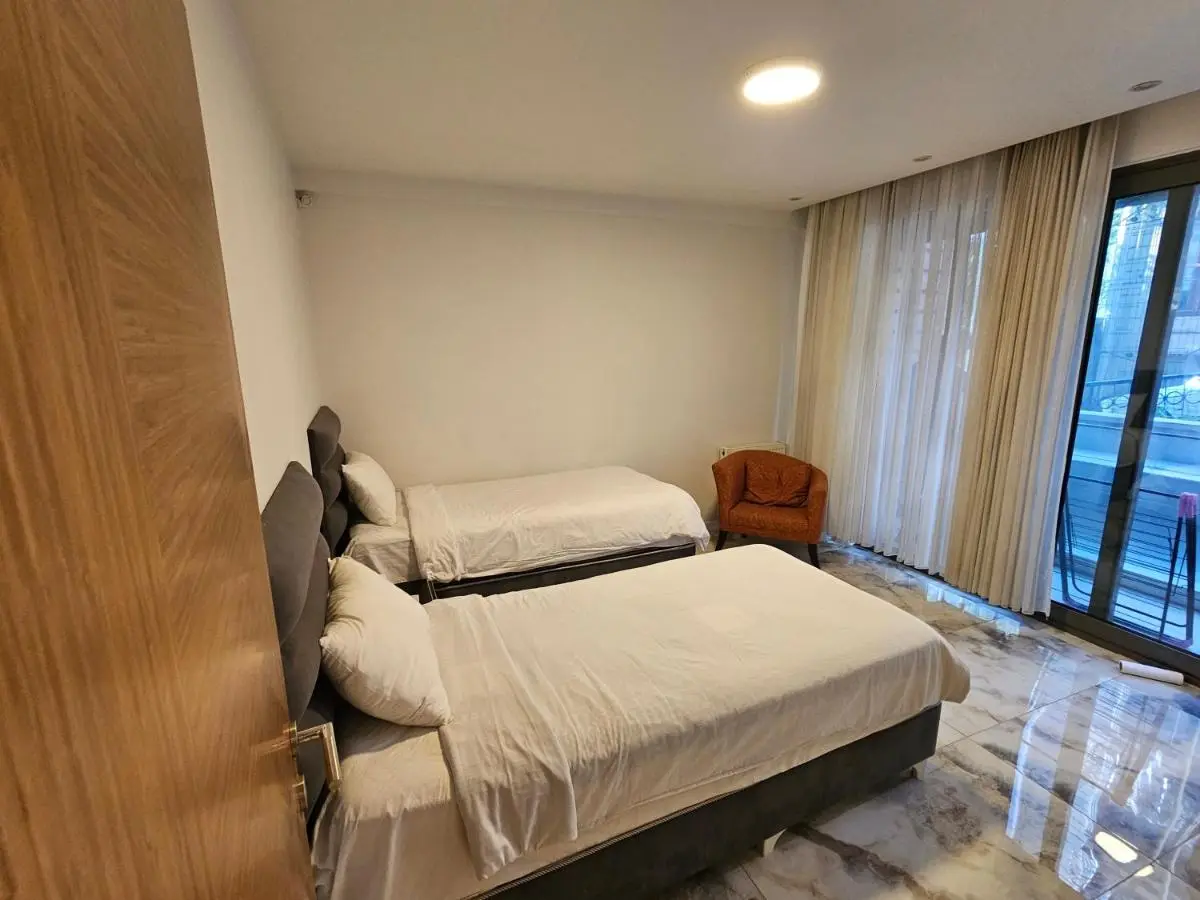 PERFECT RESİDENCE TAKSİM, 2 BEDROOM, POOL, Gym, Sauna