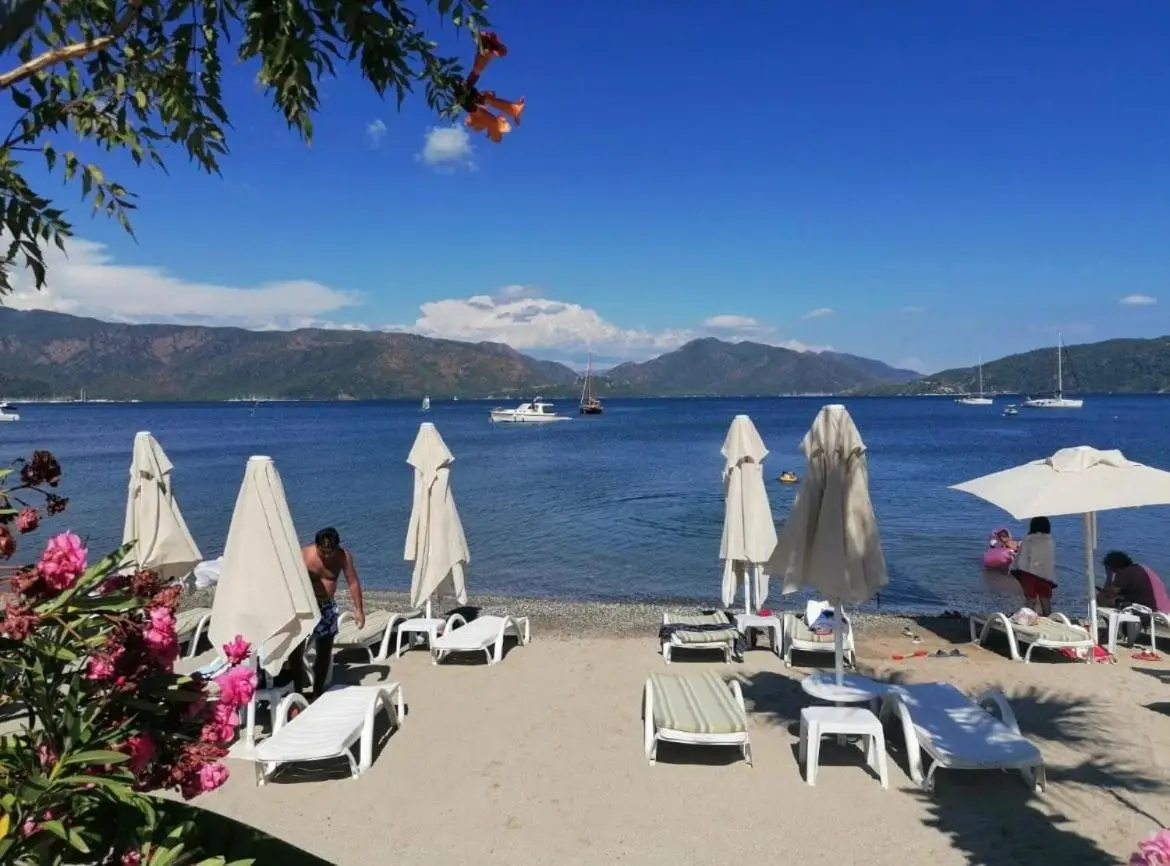 Deniz Manzaralı, Plaja 100 Metre, Luks Daire 1