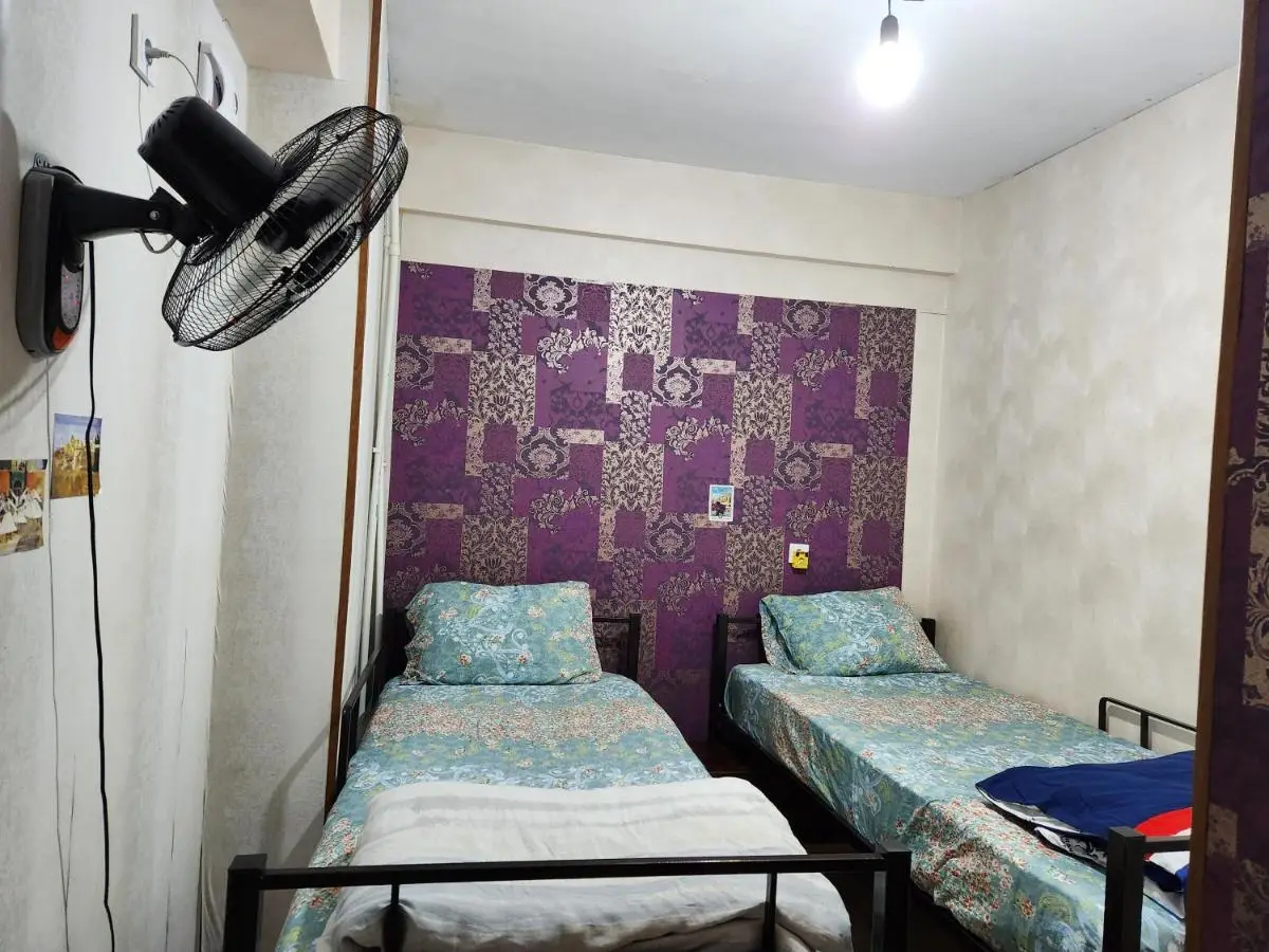Hostel Violet