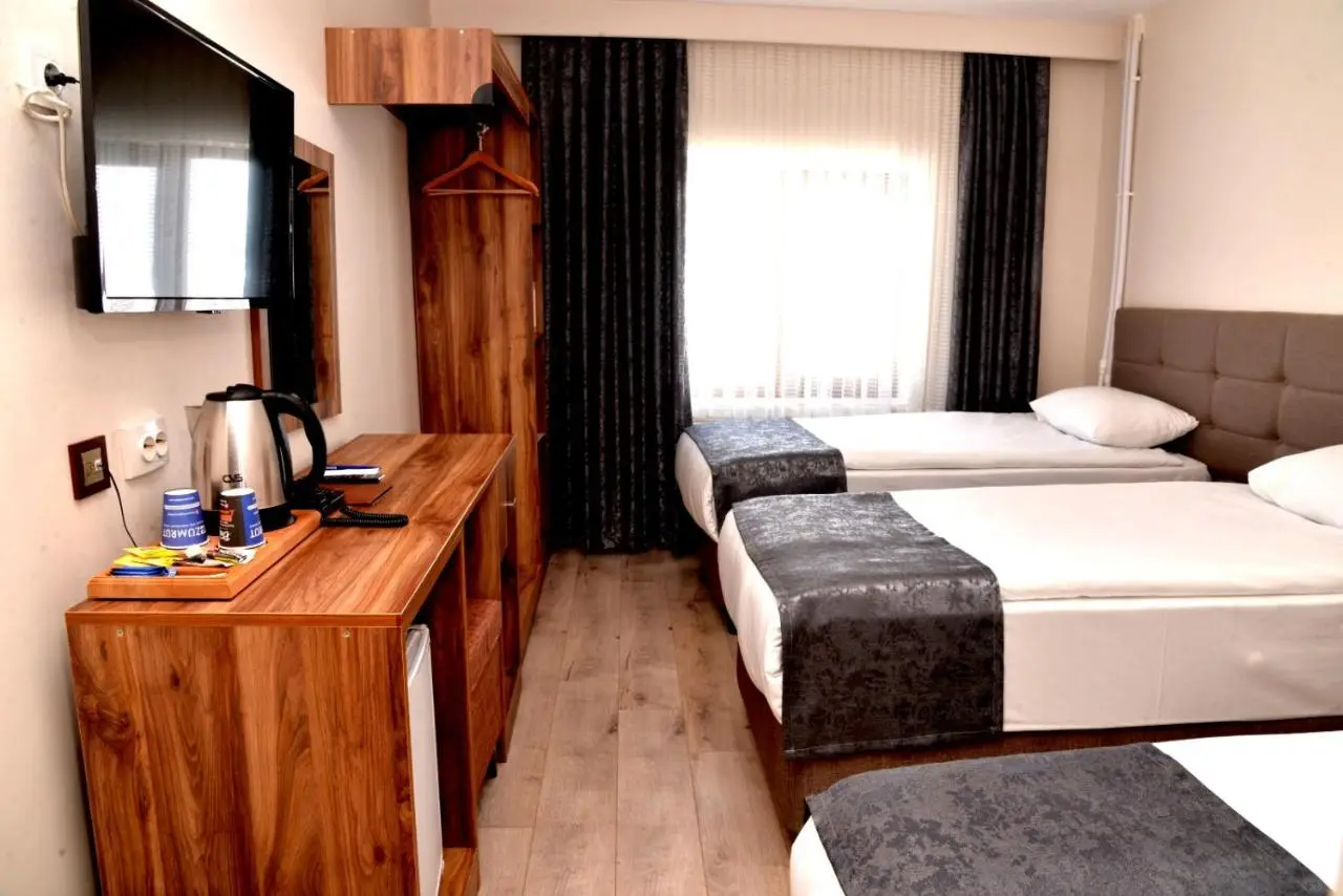 Zümrüt Palas Otel