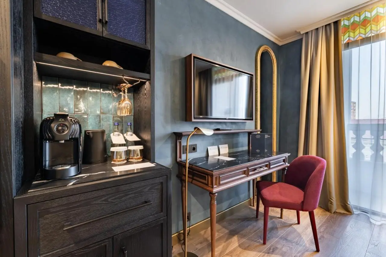 Hotel Indigo Batumi - Old Town by IHG