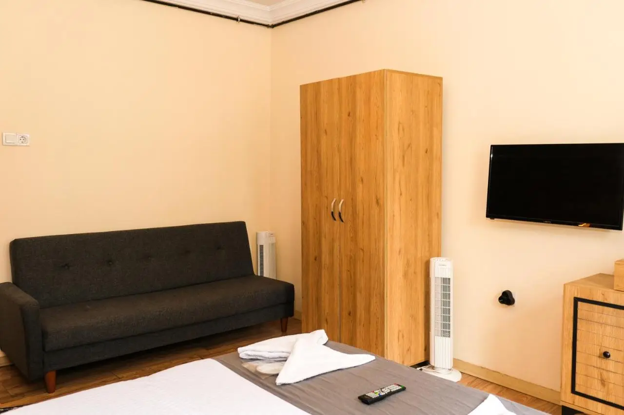 Taksim Nikea Suites 80