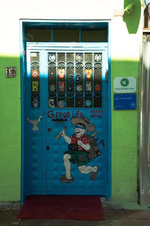 Green Life Apart Hotel
