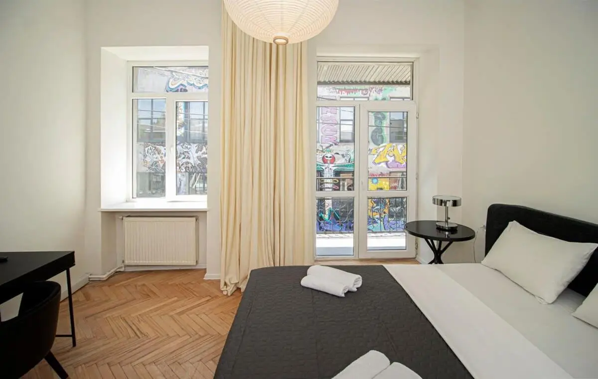 Chic 3BR Apt Near Fabrika - By Wehost