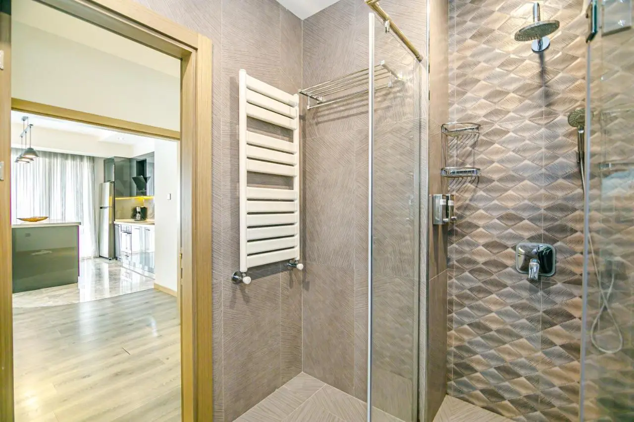 KING Luxury Apartment in Baku