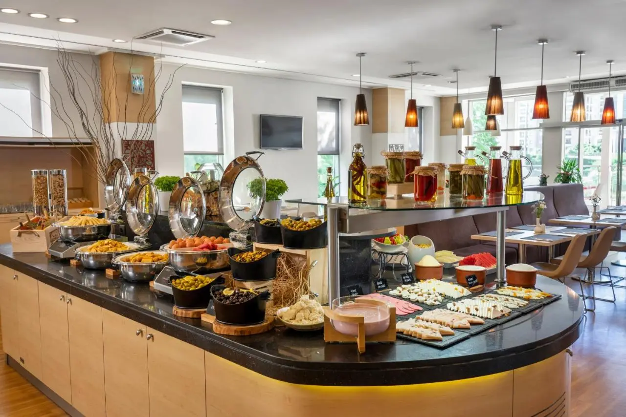 ibis Adana