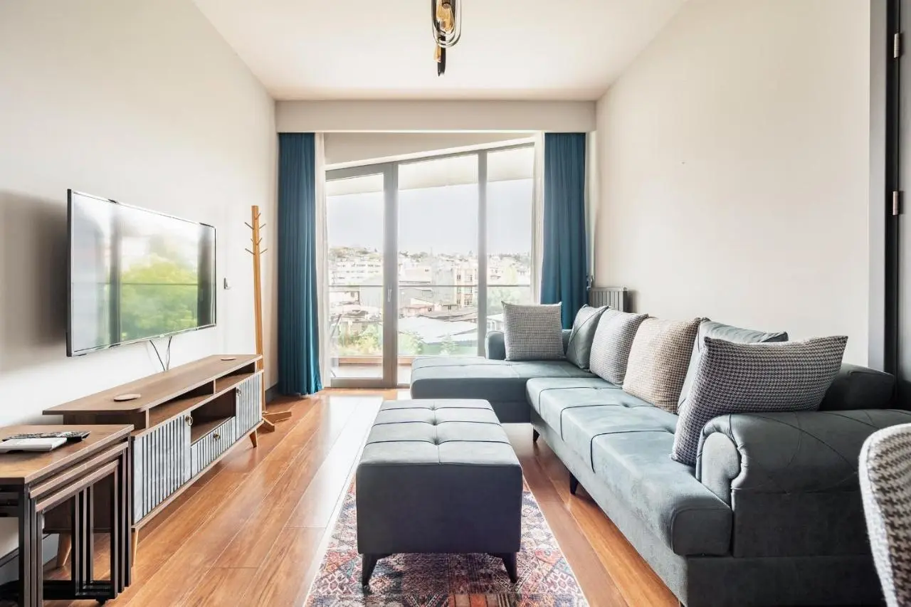 Benesta Taksim No.8
