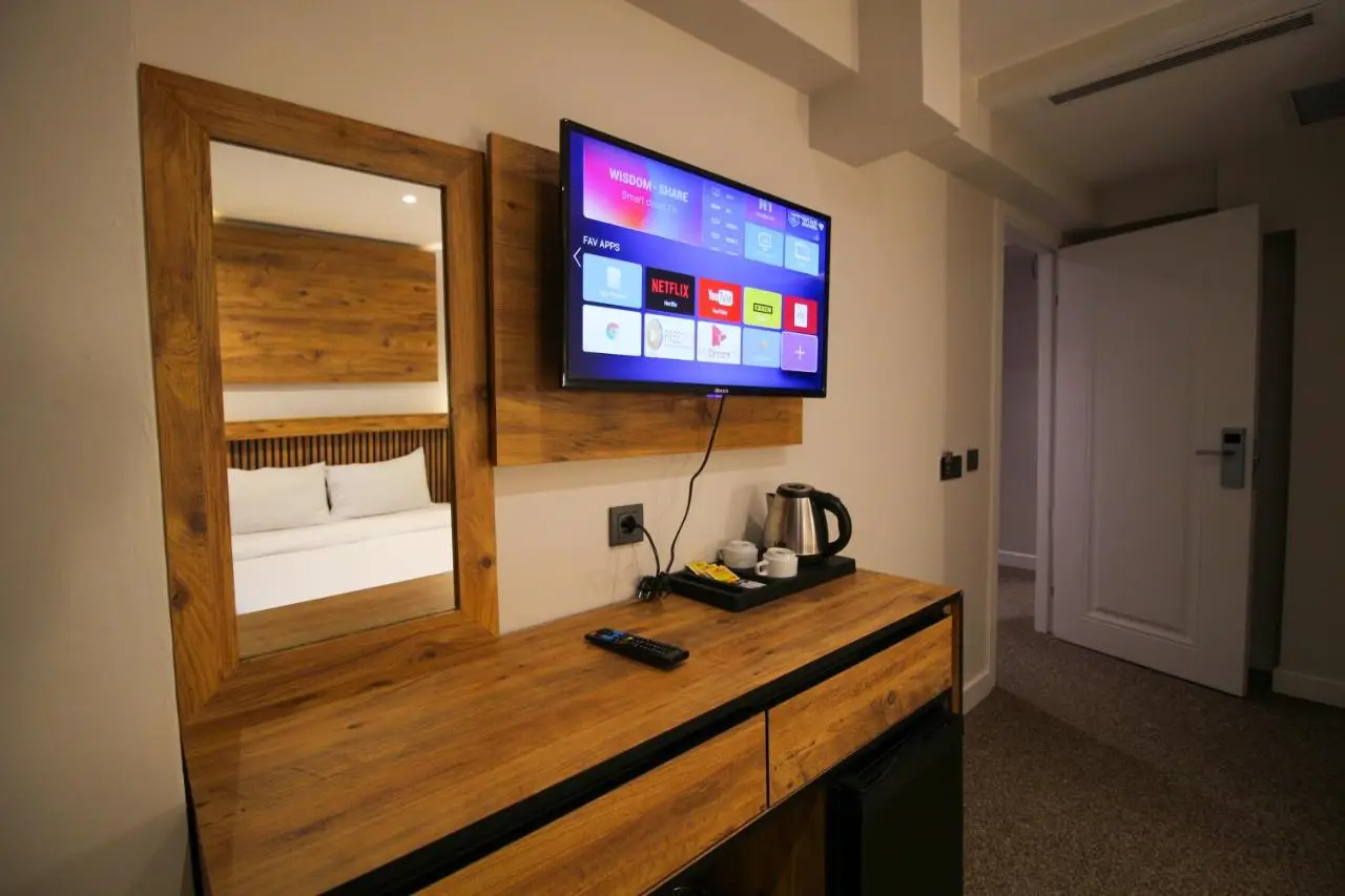 Luvıra Hotel