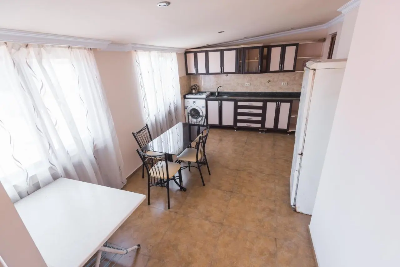 Guesthouse Gorgasali 57