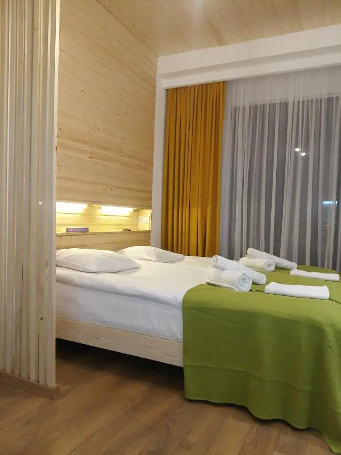 Roshka Apartment 307