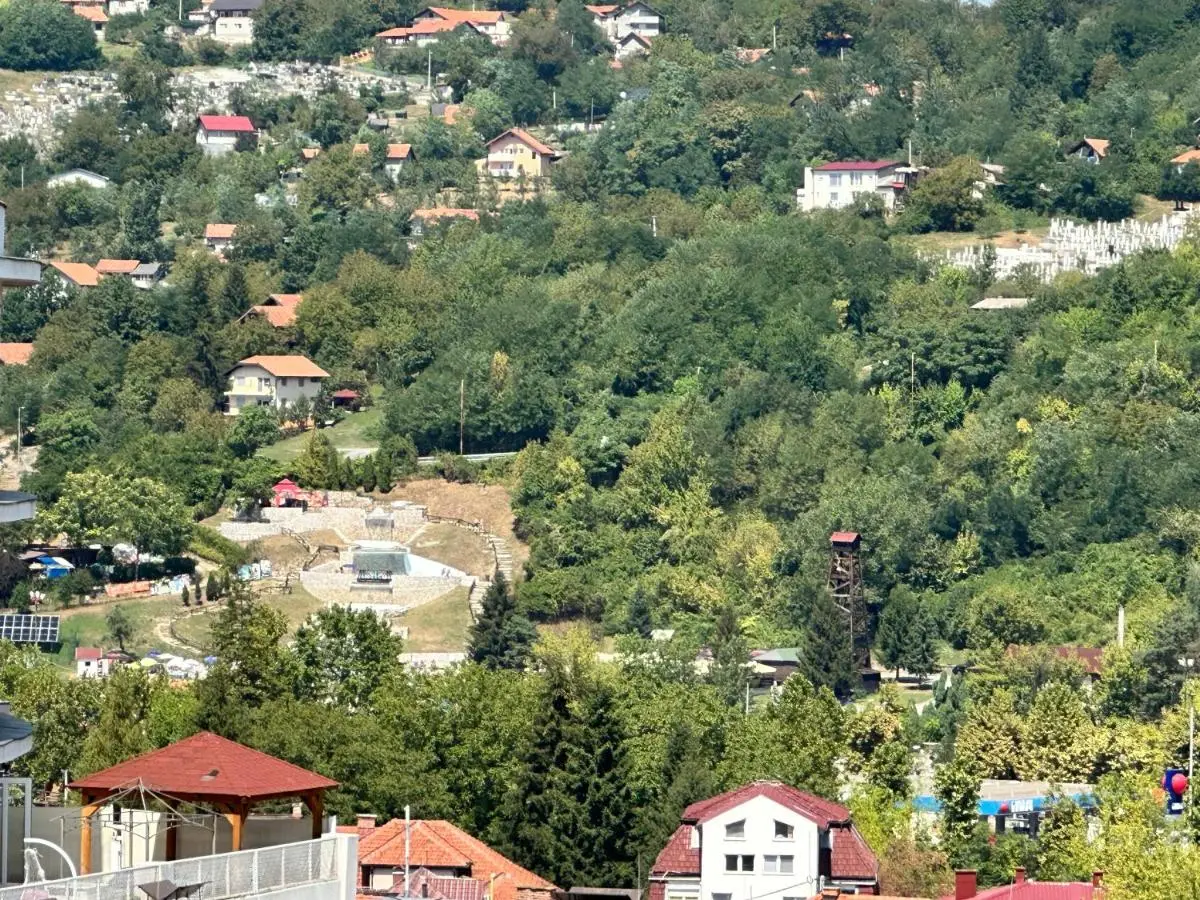 Titanik Tuzla