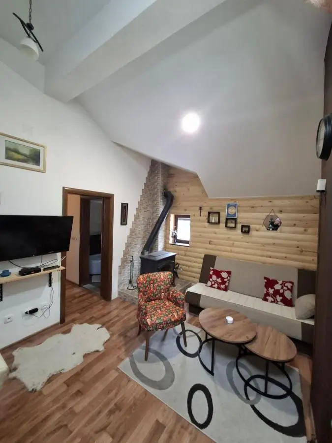 Apartment T&T