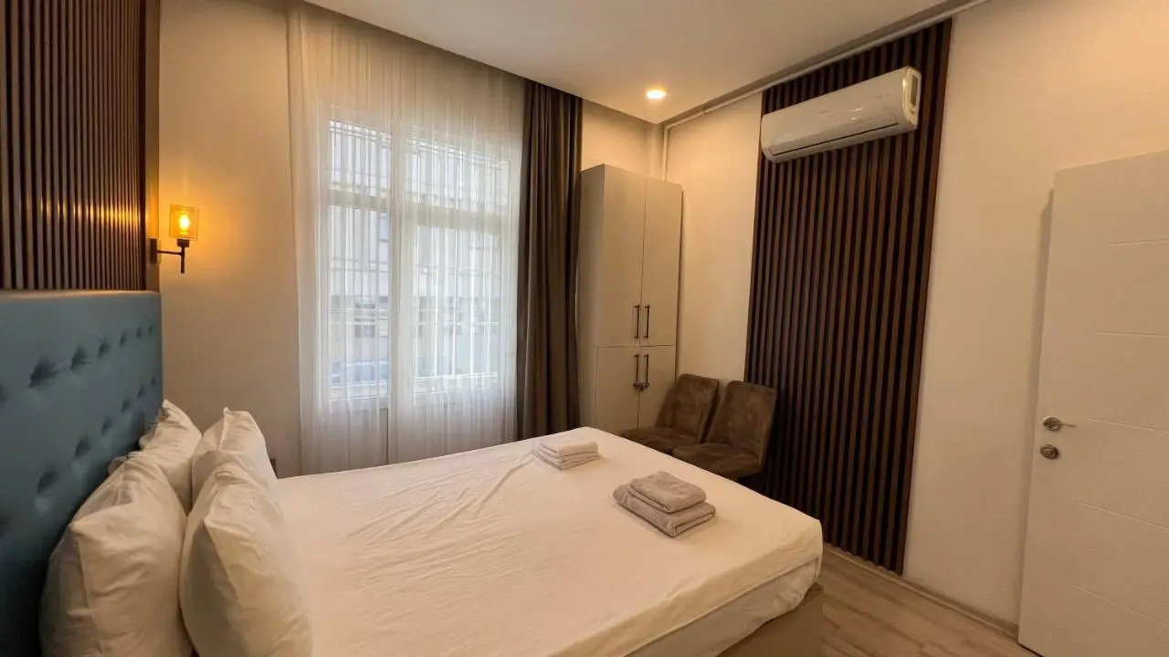 Taksim Square Luxury 4BR Next to Hotels Perfect for Families & Groups