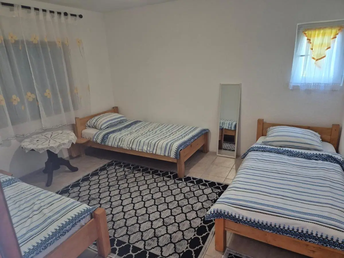 Kuća za odmor RAJ