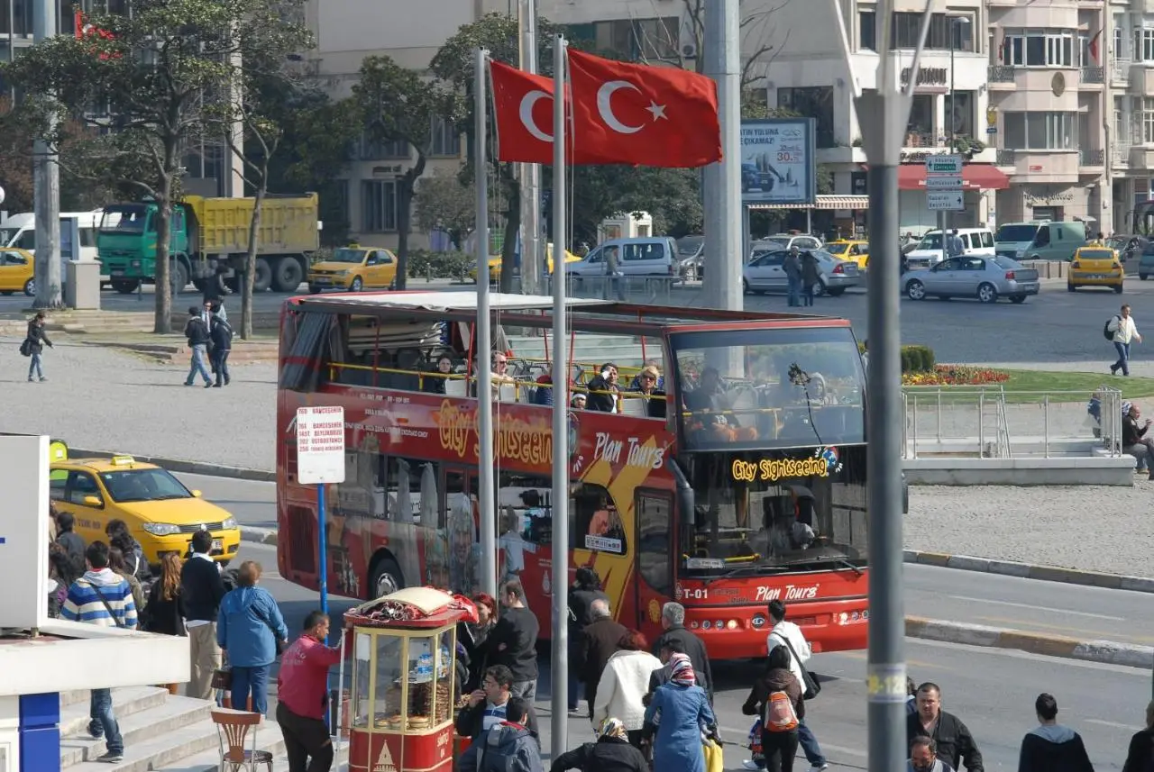 Cheya Taksim BNB Gumussuyu Istanbul City Center Comfort Residence
