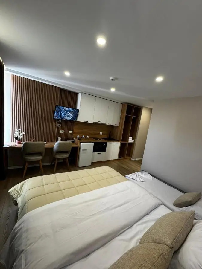 RoRa Studio Apartments