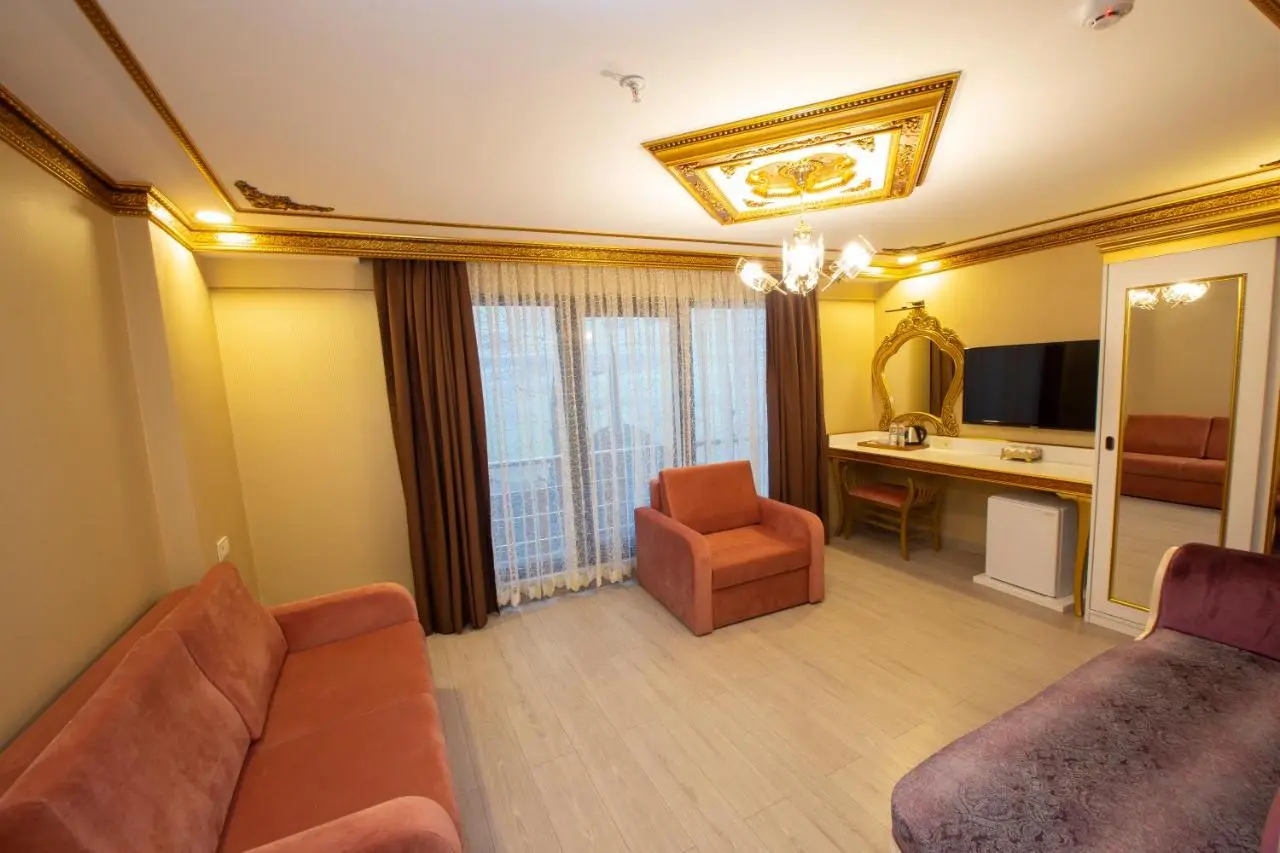 Empire Suite Hotel