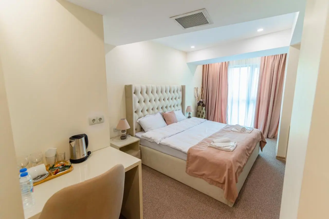 Royal Plaza Hotel