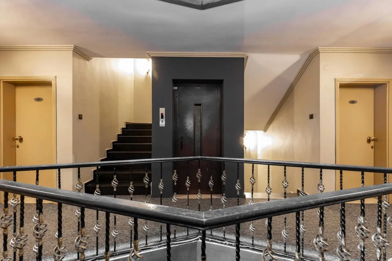 BURSA LOYAL CiTY HOTEL