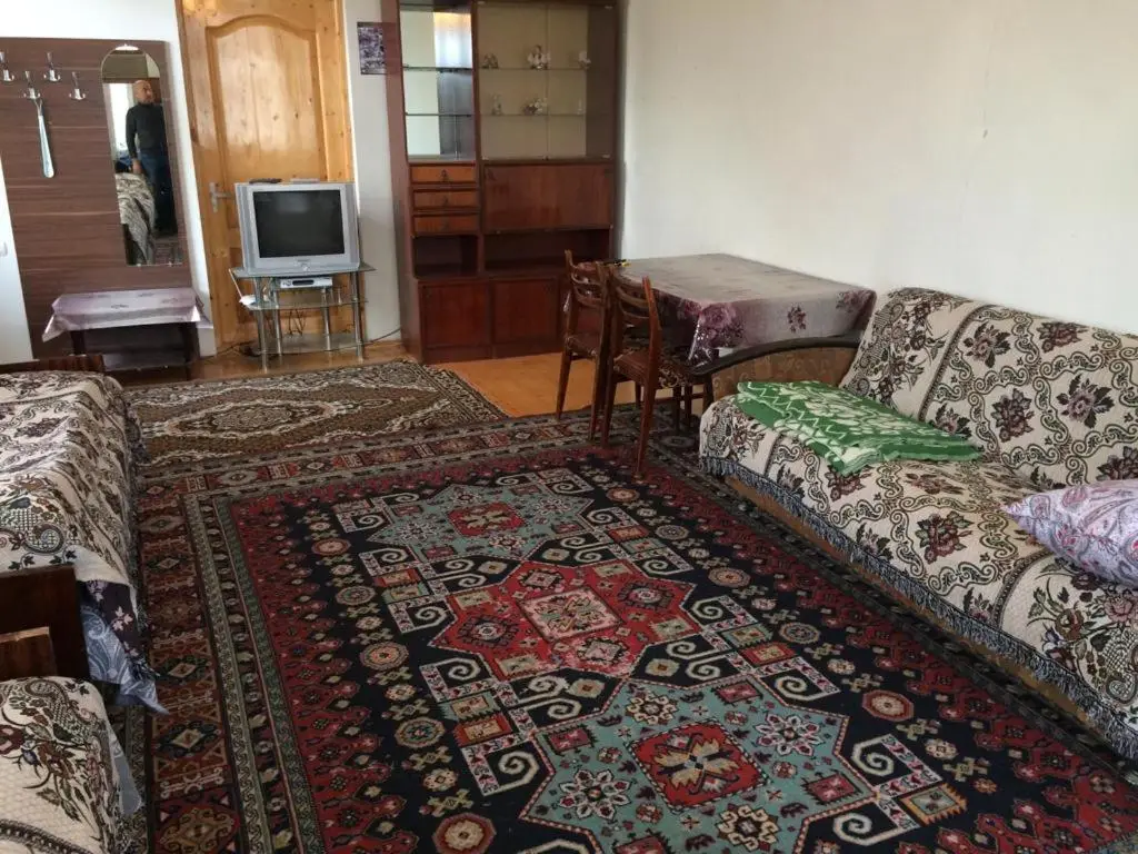 Huseyn Houses