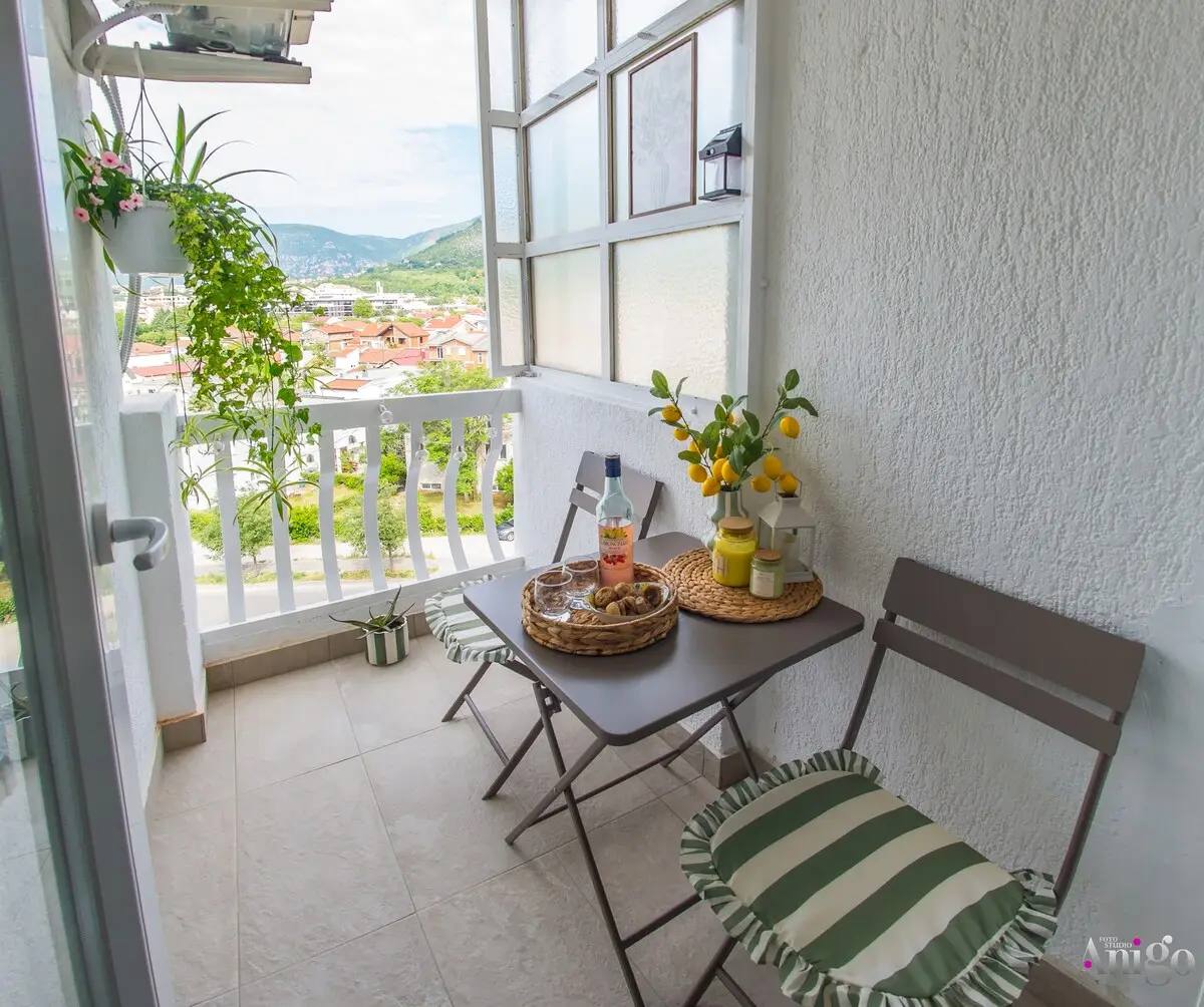 Olive Apartment