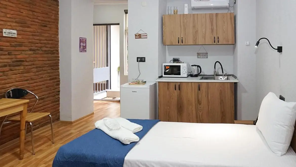 Apartment Khizana