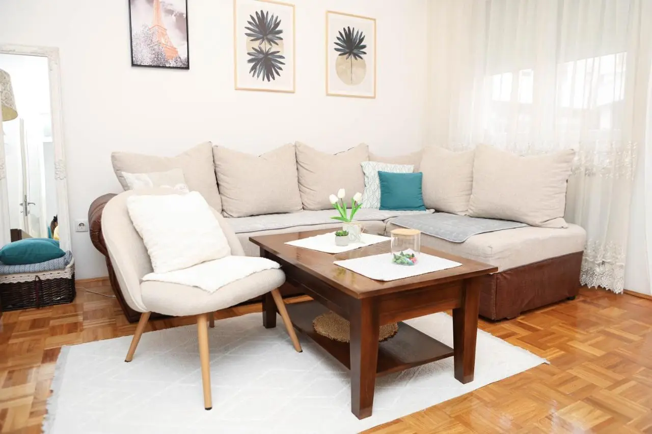 Ellena apartment