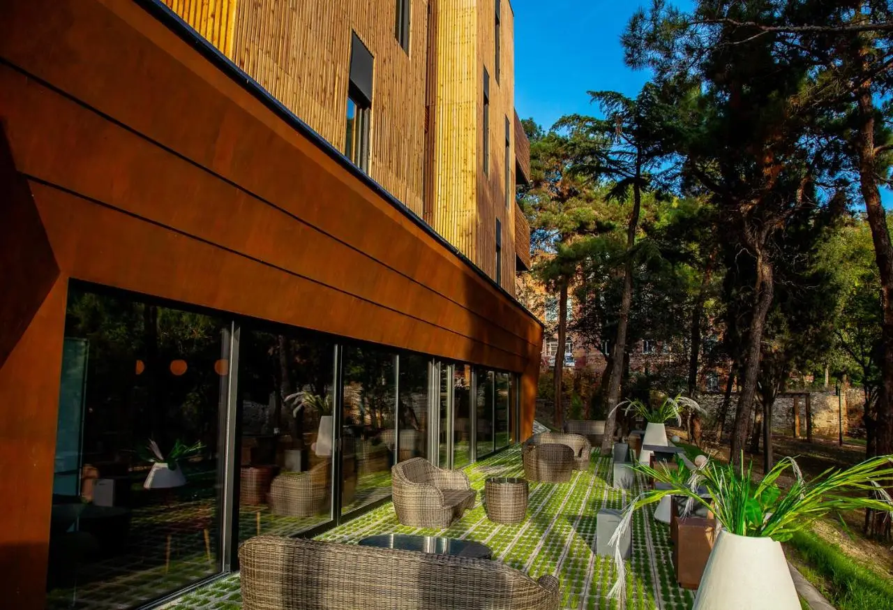 Folk Boutique Hotel