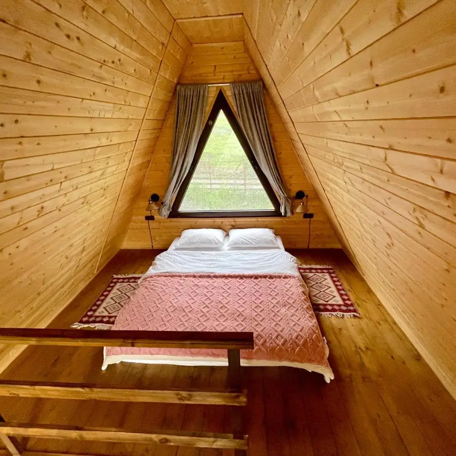 AURA Cottages