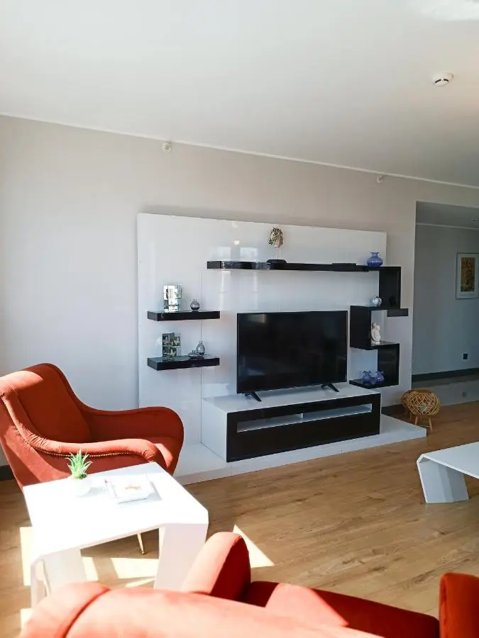 Luxury Fully Equipped 3BR 2BA Apartment by Siena Suites