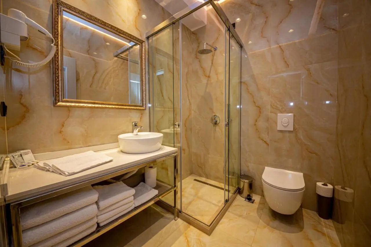 City Center Hotel