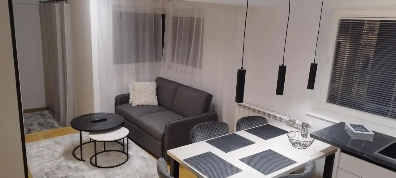 Luxury Prime Apartments with Parking