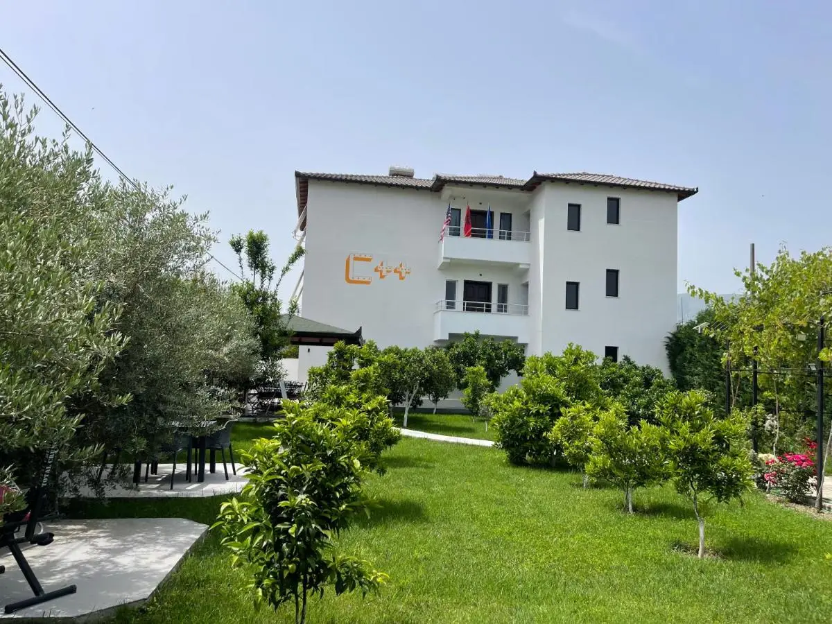Hotel Vila C plus plus