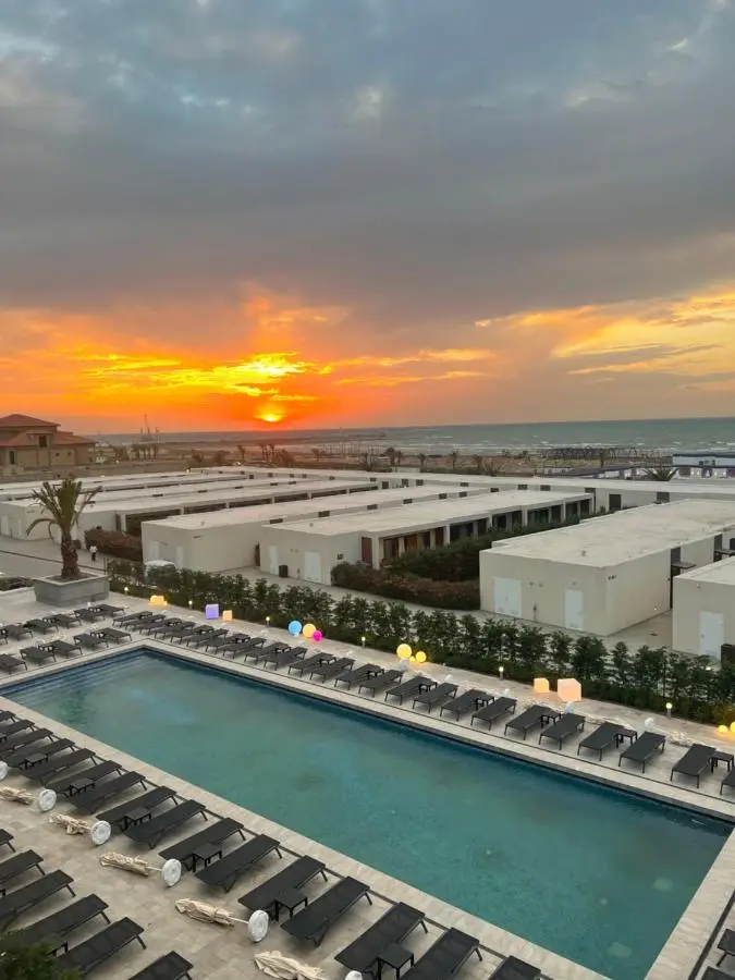 Sea Breeze Baku