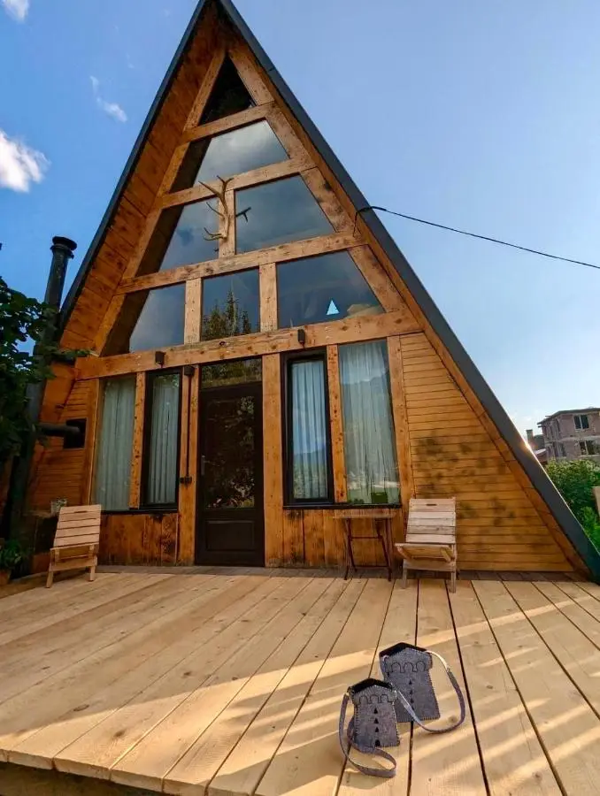 A-frame mestia