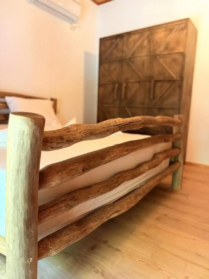 Bujtina Guri Hanit
