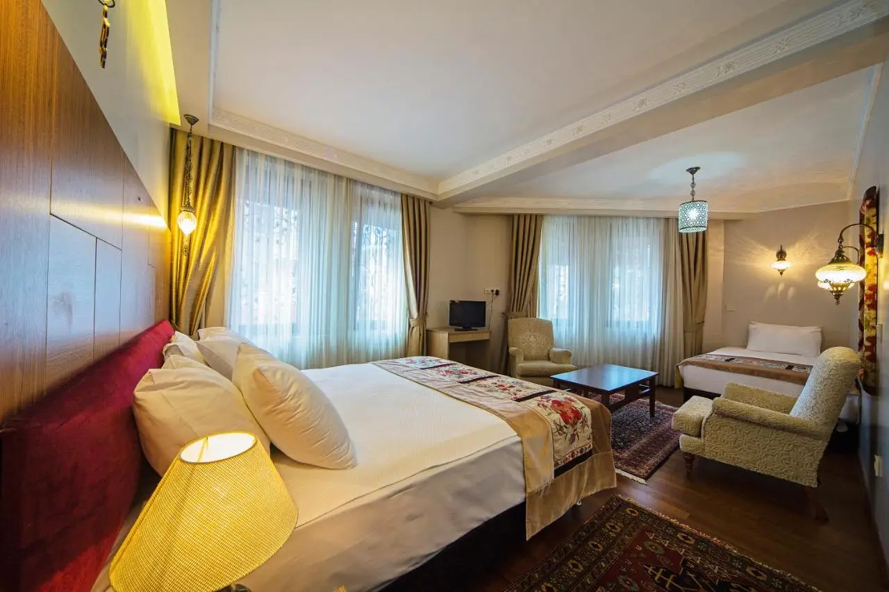 Hippodrome Hotel