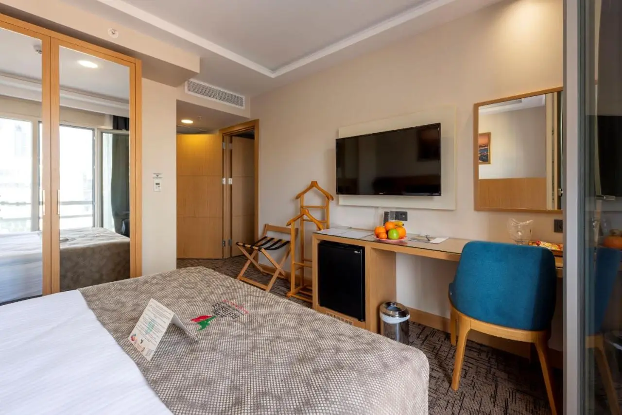 Hotel Boursier 2 & Spa
