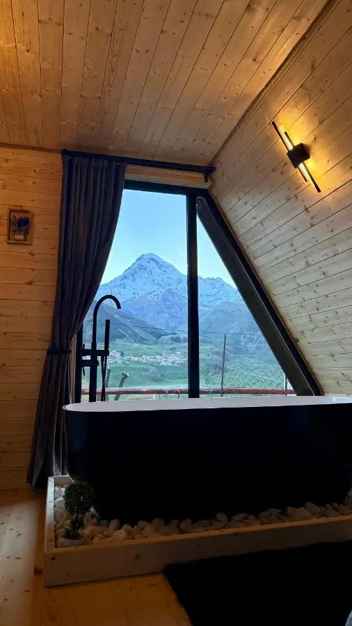 Golden Star Cottage