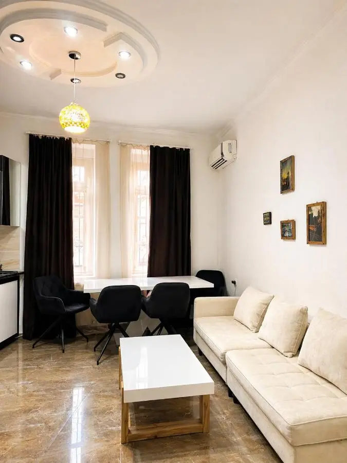 Vernisa Hotel