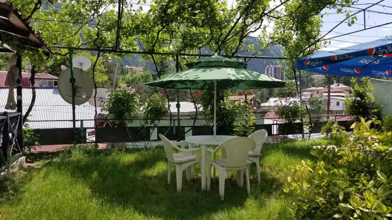 Guest House Green Rose