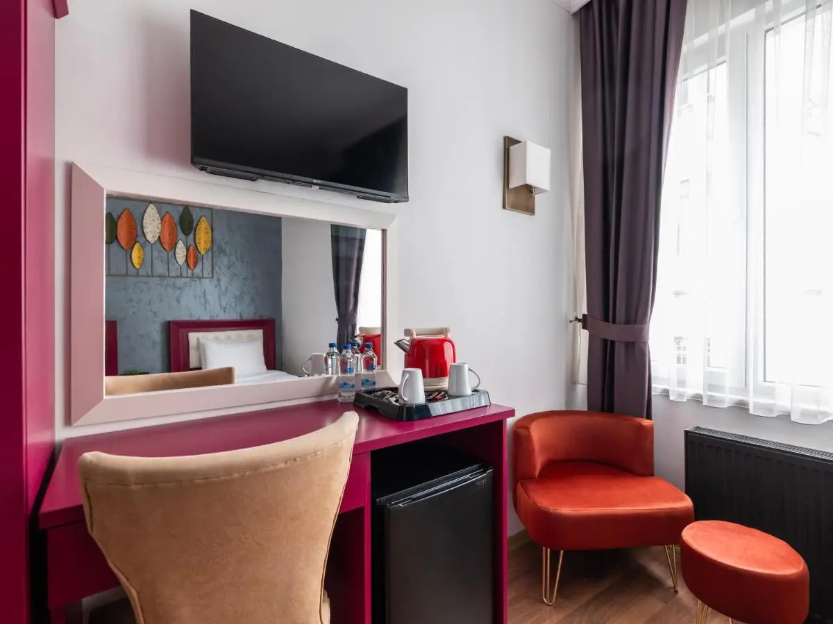 Perazre Hotel