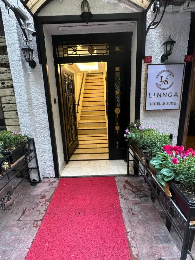 LINNGA HOTEL & SUITE