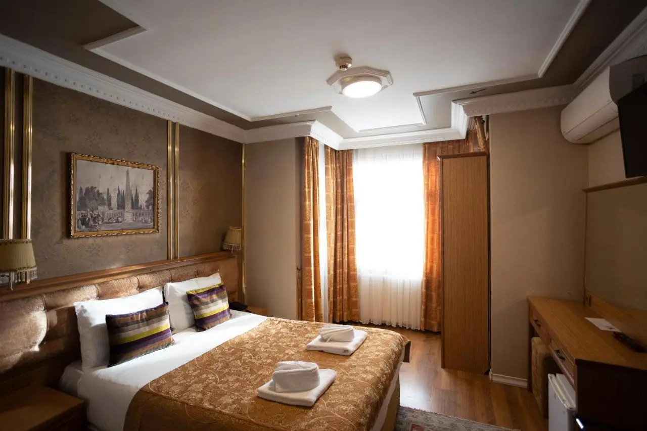 Tashkonak Studio Suites