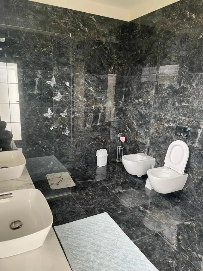 Vila BriArt