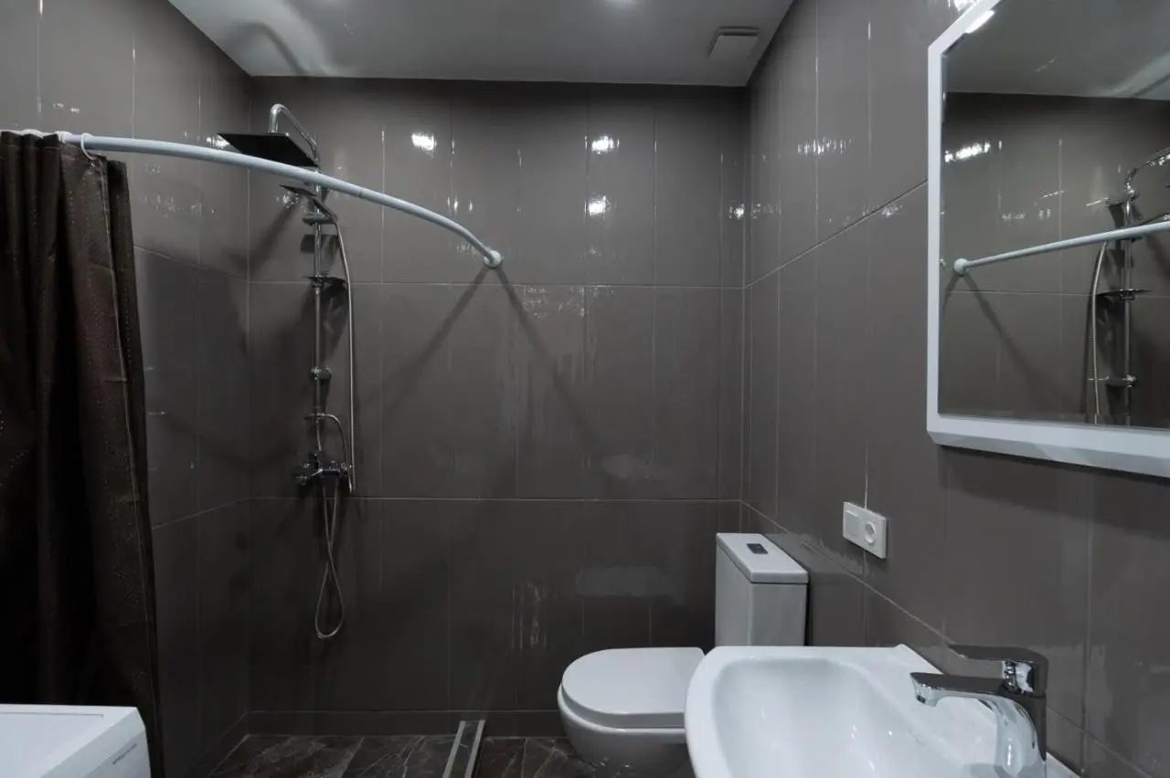 Apartment 45