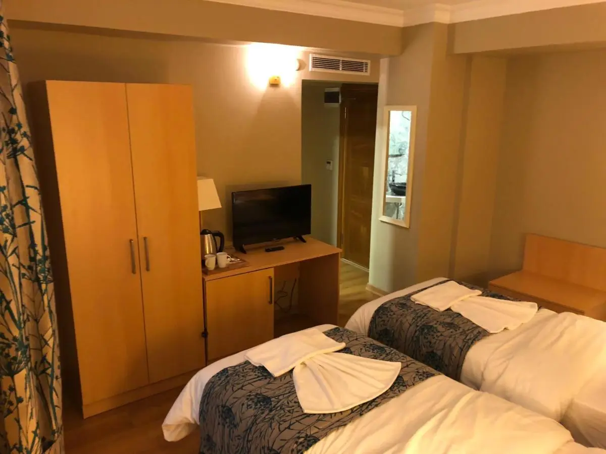 Artika Hotel